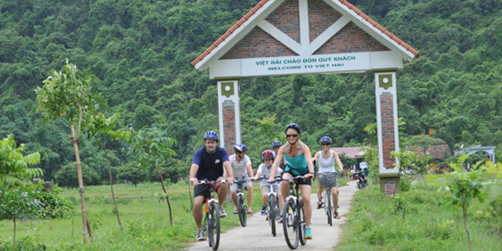 Ciao Cat Ba Hotel Chan Chau Buitenkant foto