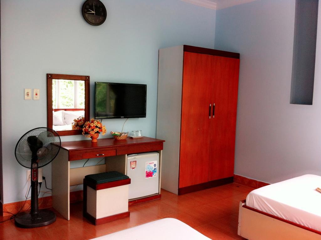 Ciao Cat Ba Hotel Chan Chau Buitenkant foto