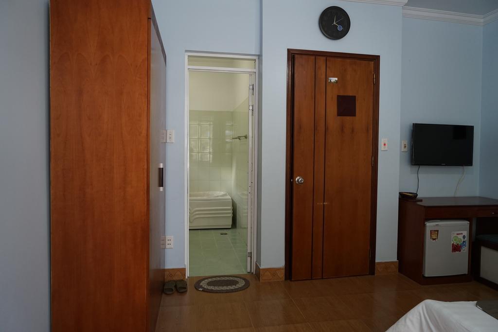 Ciao Cat Ba Hotel Chan Chau Buitenkant foto