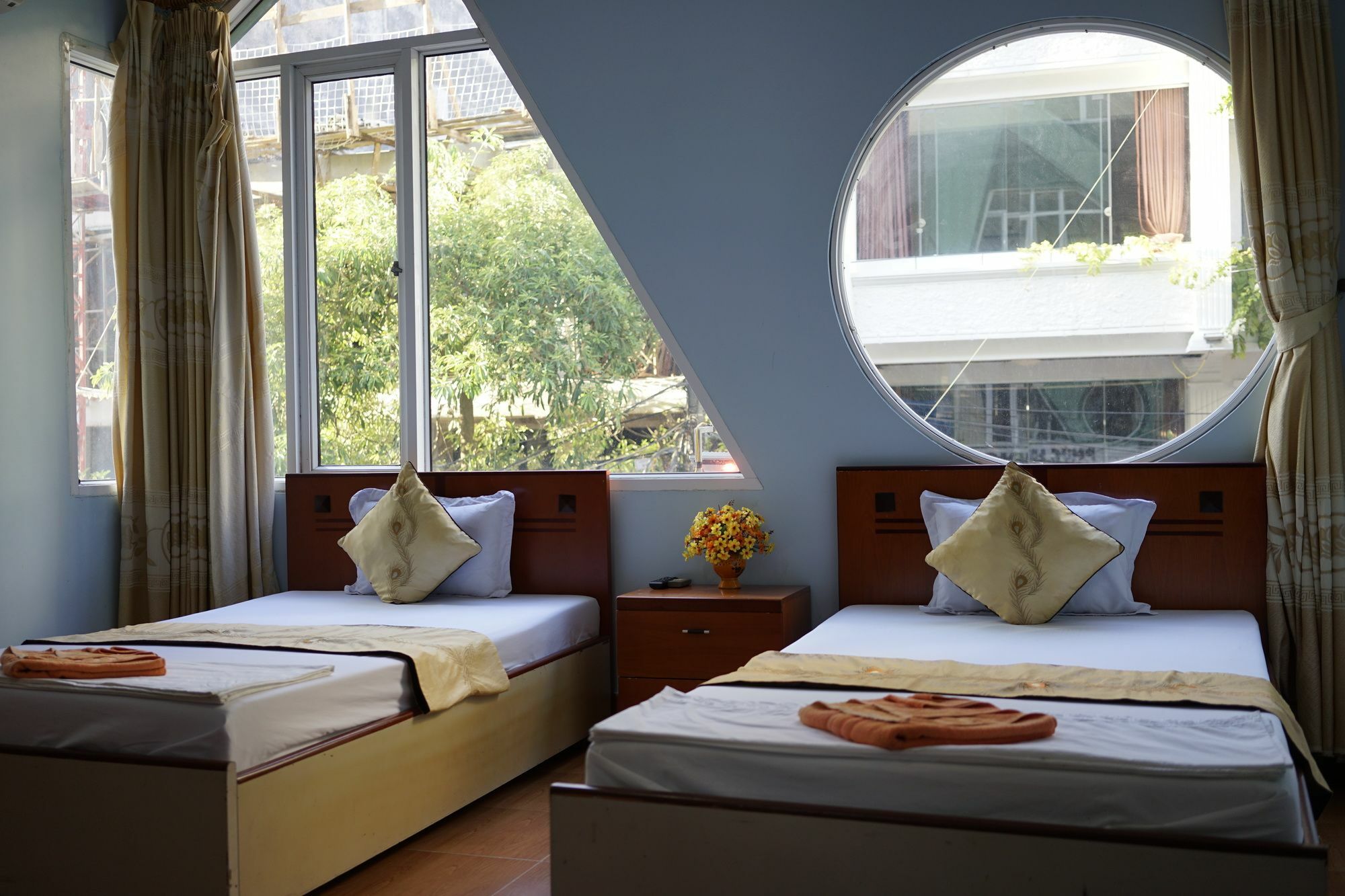 Ciao Cat Ba Hotel Chan Chau Buitenkant foto
