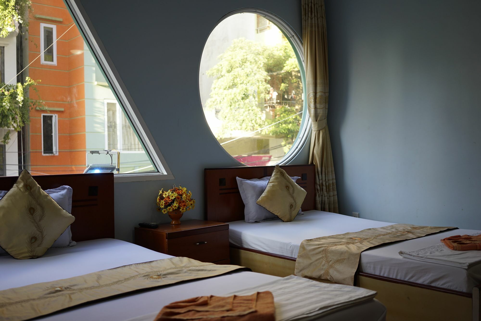 Ciao Cat Ba Hotel Chan Chau Buitenkant foto